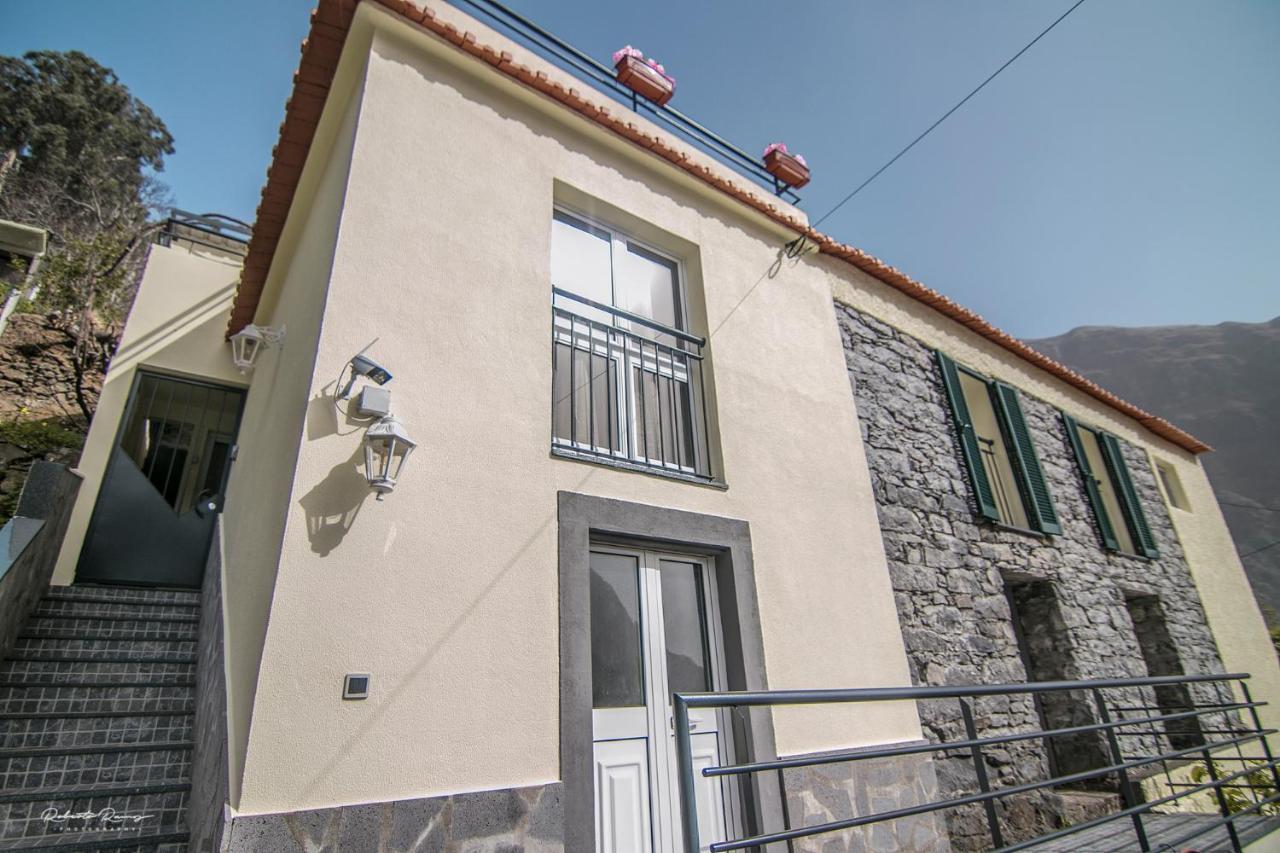 Green Valley House Madeira Ribeira Brava Exterior photo